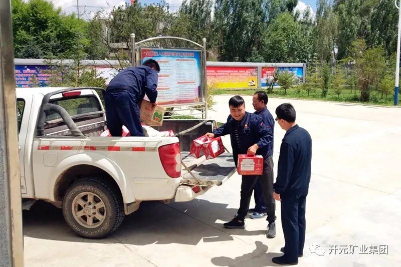 一家親│興海銅鑫慰問部隊官兵，共話軍企團結(jié)魚水情